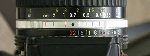 50mm Objektiv, Blende 22